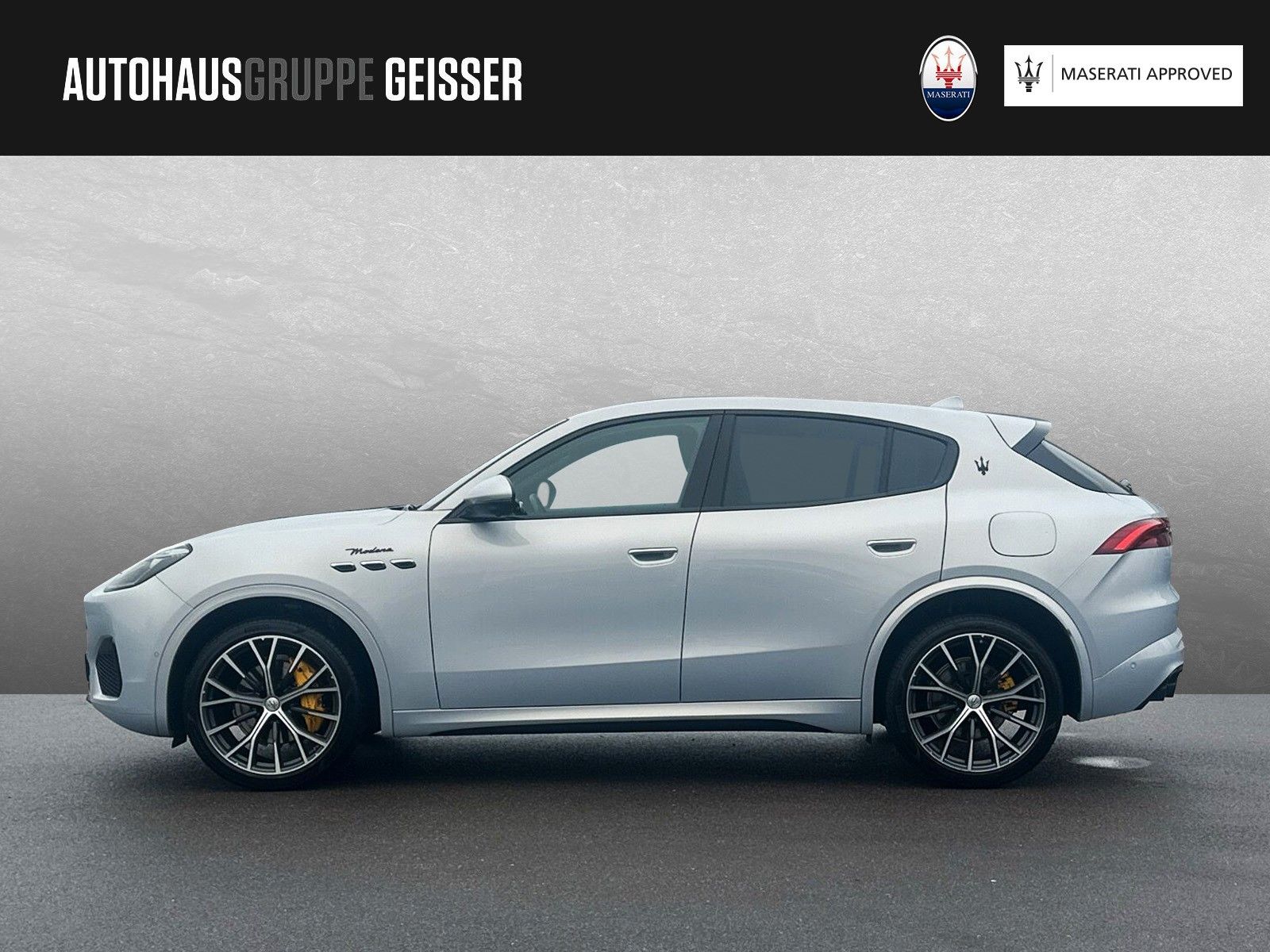 Fahrzeugabbildung Maserati Grecale Modena Hybrid AWD AHK ACC HUD LED